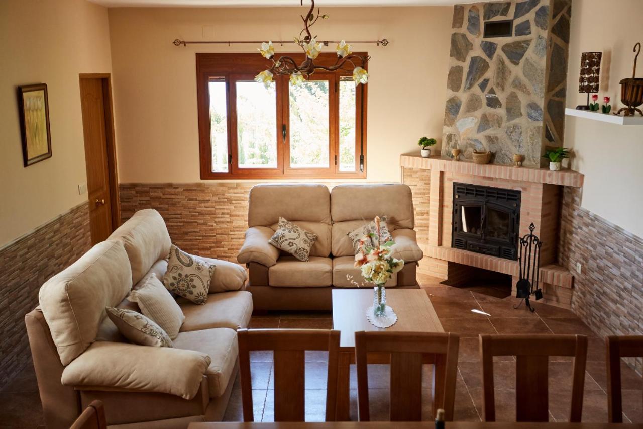 הוילה Iznájar Casa Carrillo מראה חיצוני תמונה